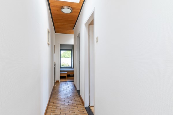 Foto - Te koop: Semi bungalow met veel woonoppervlakte gelegen in Haanrade